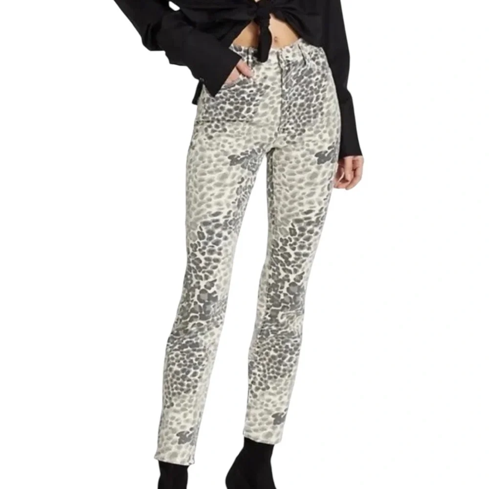 MOTHER DENIM Mid-Rise Dazzler Shadow Leopard Ankle Jean Size 24